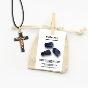 Anhänger Jesus Kreuz mit Öse aus Sodalith