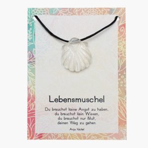 Lebensmuschel Anhänger aus Bergkristall auf großer Karte