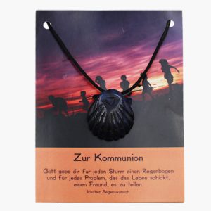 “Zur Kommunion“ Jakobsmuschel Anhänger aus Sodalith auf großer Karte