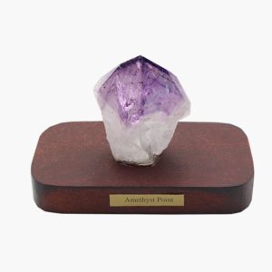 Amethyst Spitze auf Holzsockel Einzelstück
