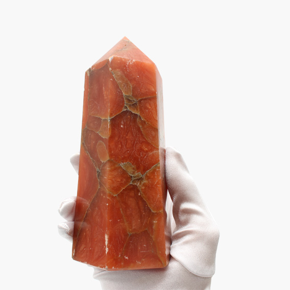 Spitze (Obelisk) aus Calzit rot Einzelstück – Bild 4