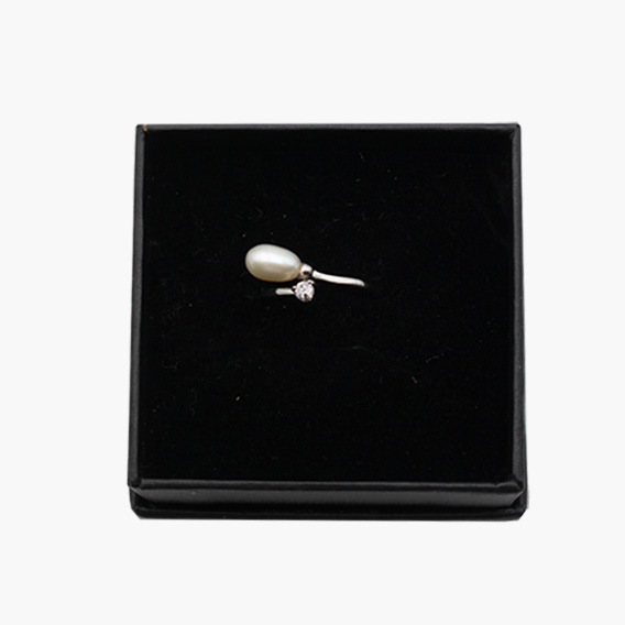 Perlen Ring mit Glitzerstein